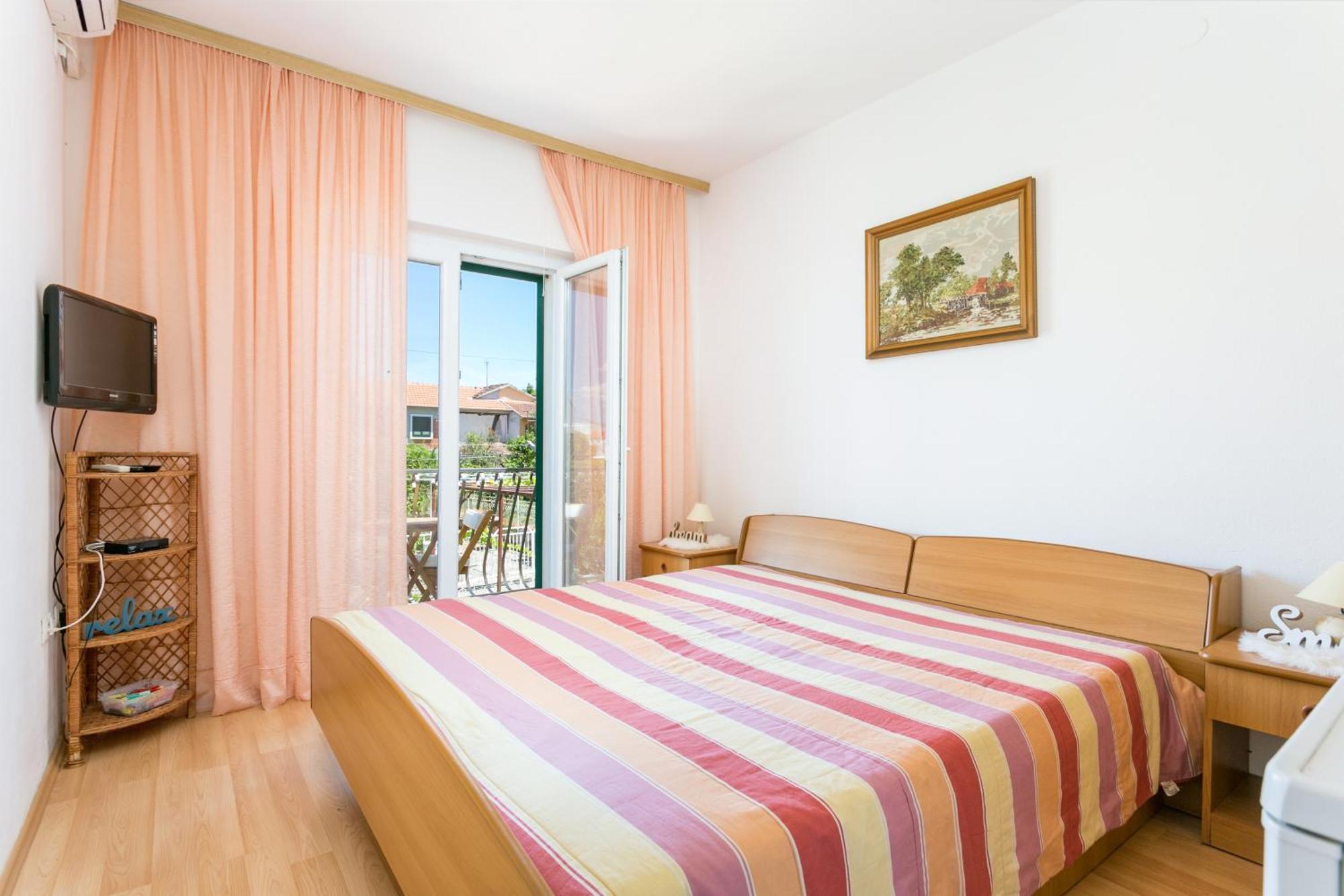 Double Room Supetar 5658D Esterno foto